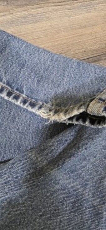 Vintage Levis Jeans Mens Blue Made USA Faded Relaxed 550 Pants (Tag42x36) Denim - Picture 7 of 7